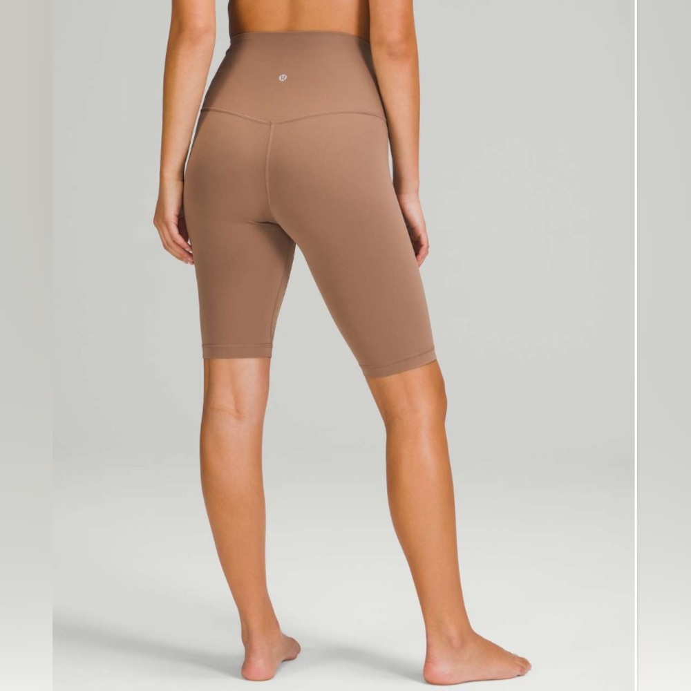 Lululemon Align Super High Rise Short 10” – Cacao – Size 4